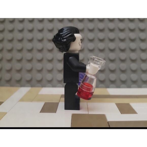 Marvel Other - LEGO DC Superheroes Dr. Michael Morbius Minifigure